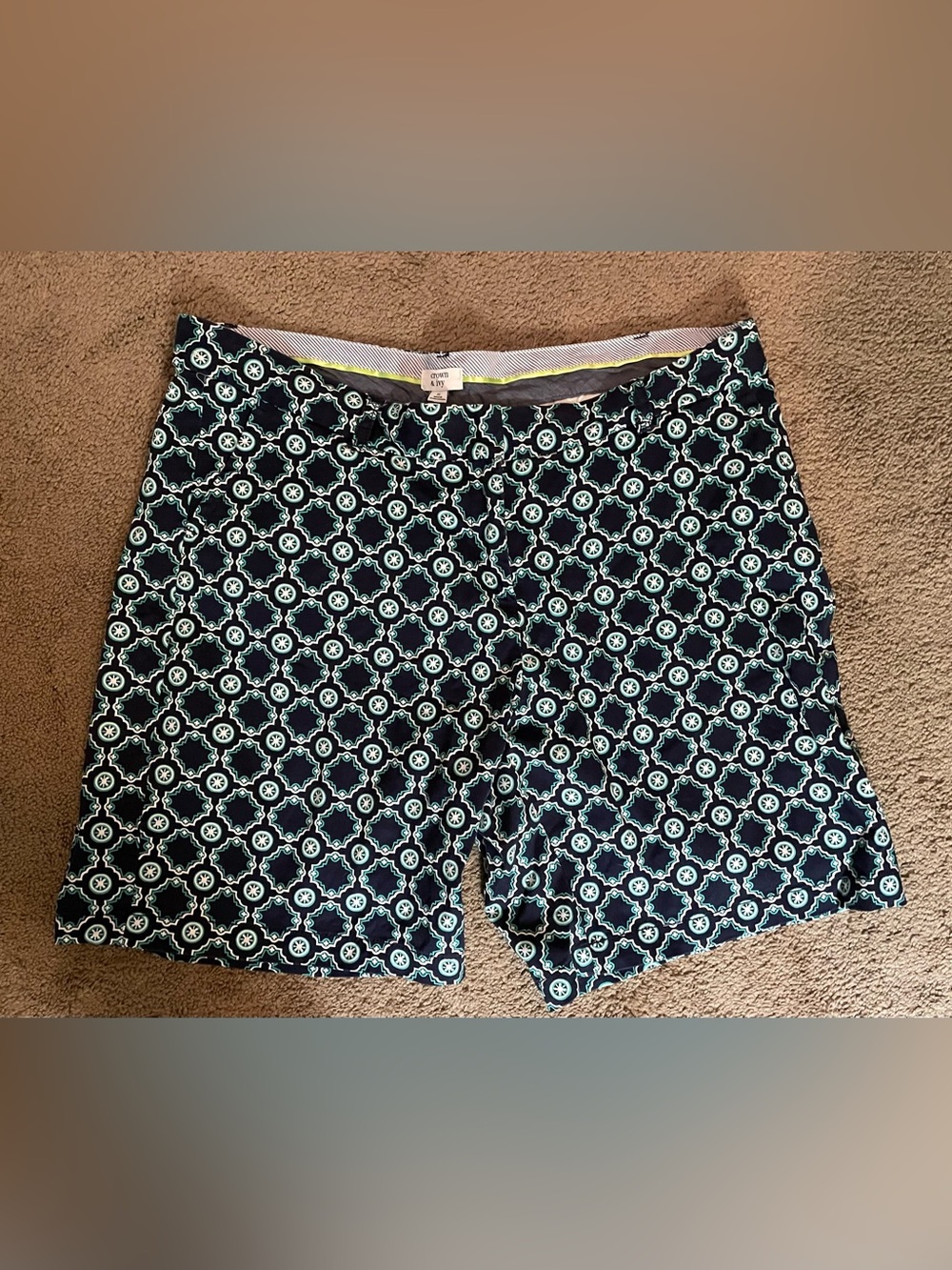 Crown & Ivy Shorts